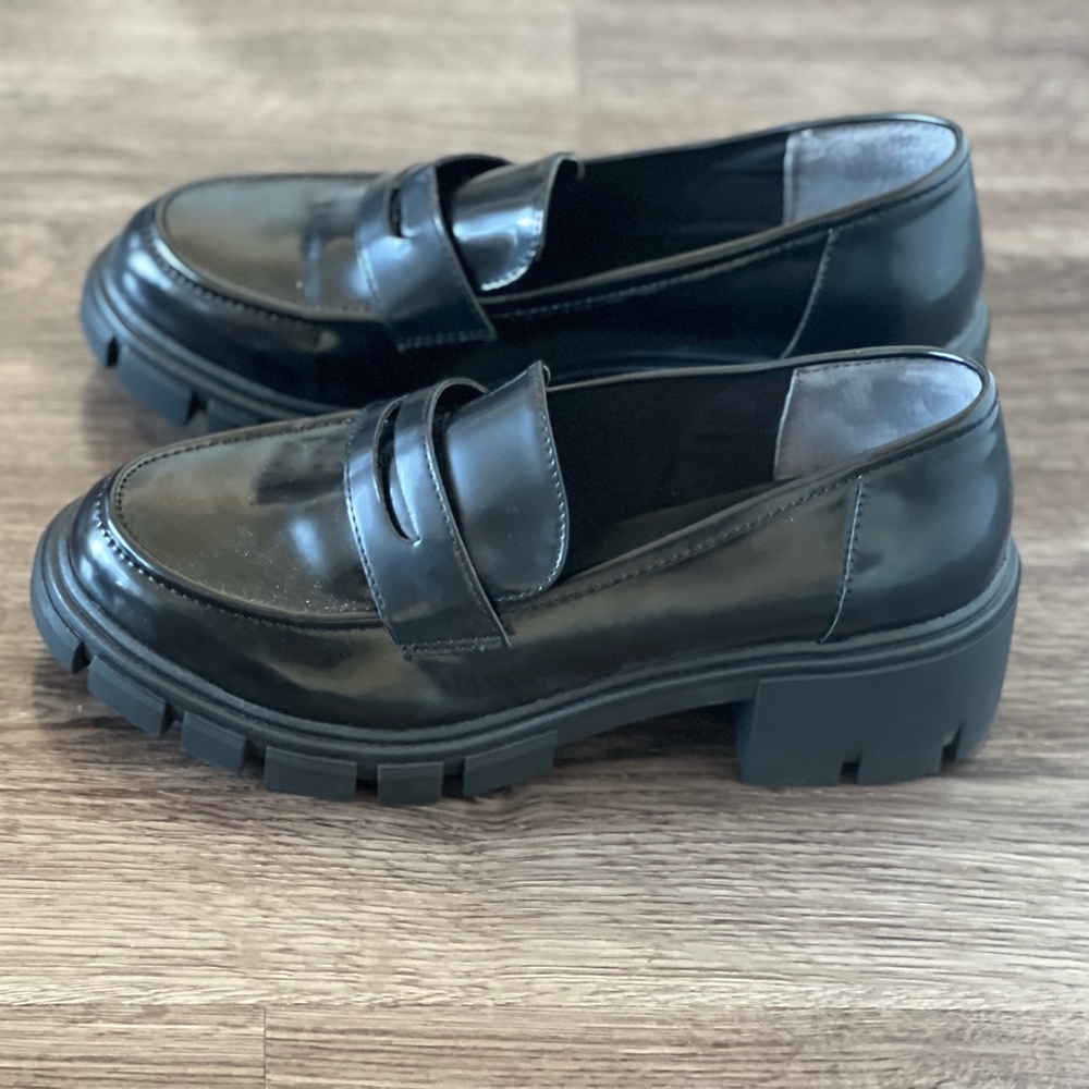 Black Women's Loafers